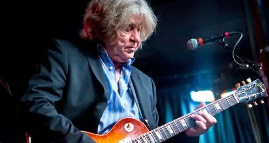 Mick Taylor: La Elegancia del Blues en las Cuerdas del Rock