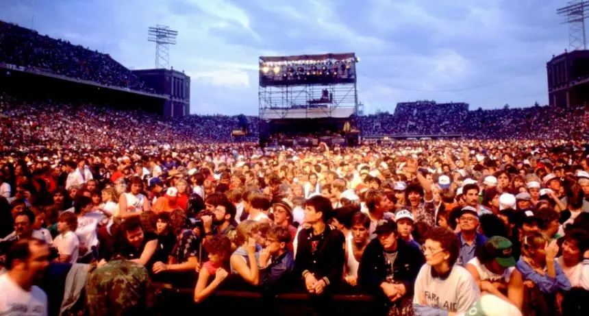 Farm Aid: Historia y legado del festival que cambió la agricultura.
