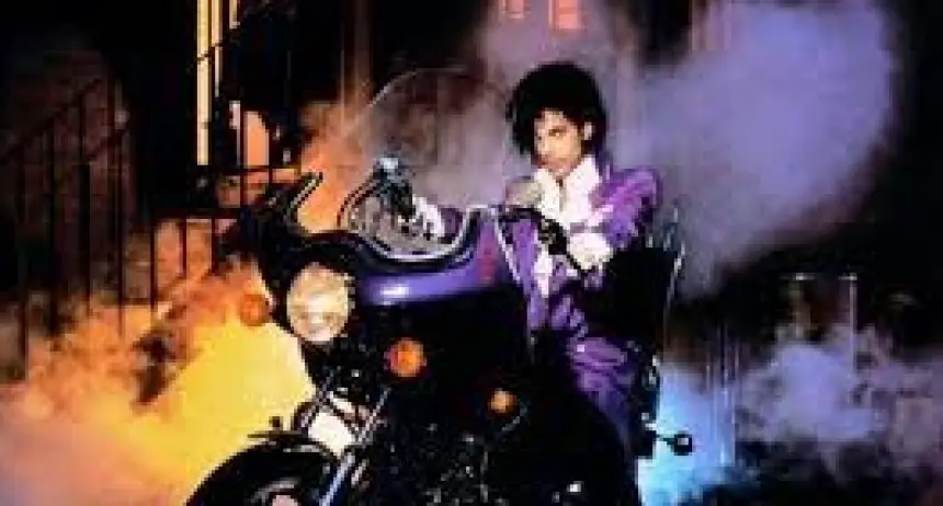Purple Rain de Prince: Historia, Composición y Legado en su Aniversario.