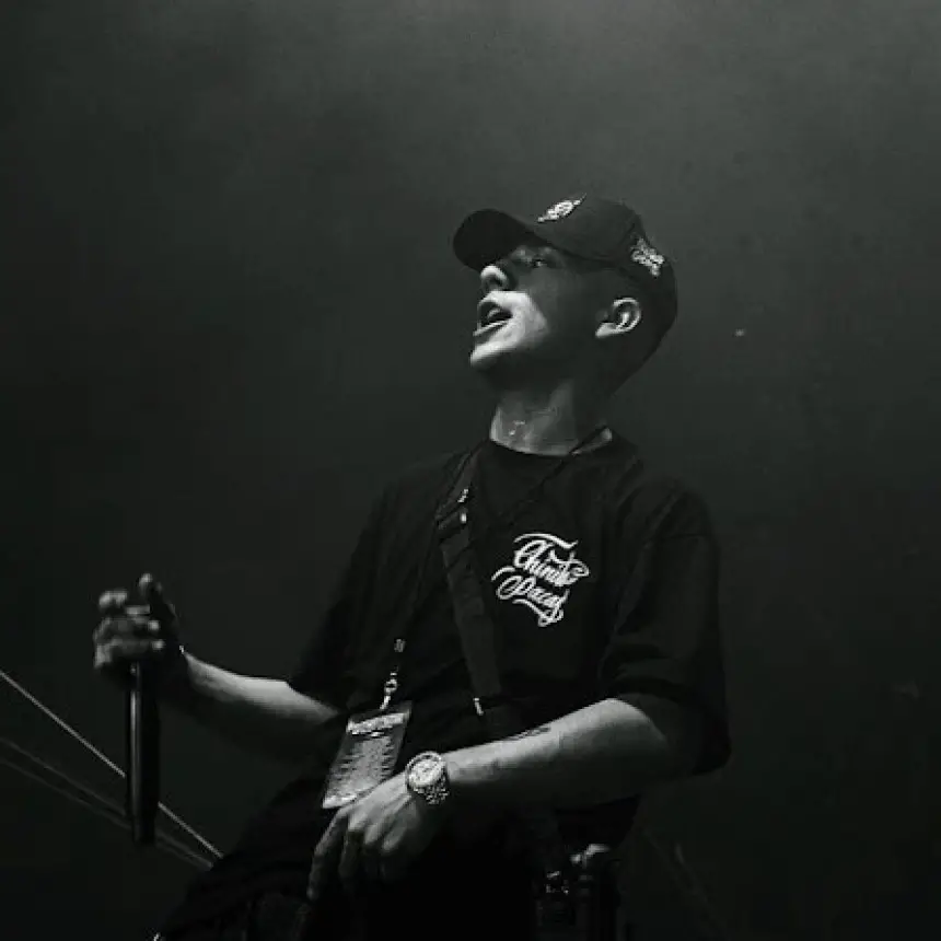 Chino Pacas: El ascenso imparable del nuevo ícono del Regional Mexicano.