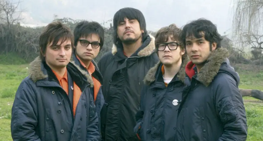 Top 10 de Canciones Más Tocadas de Los Bunkers en AcordesWeb.