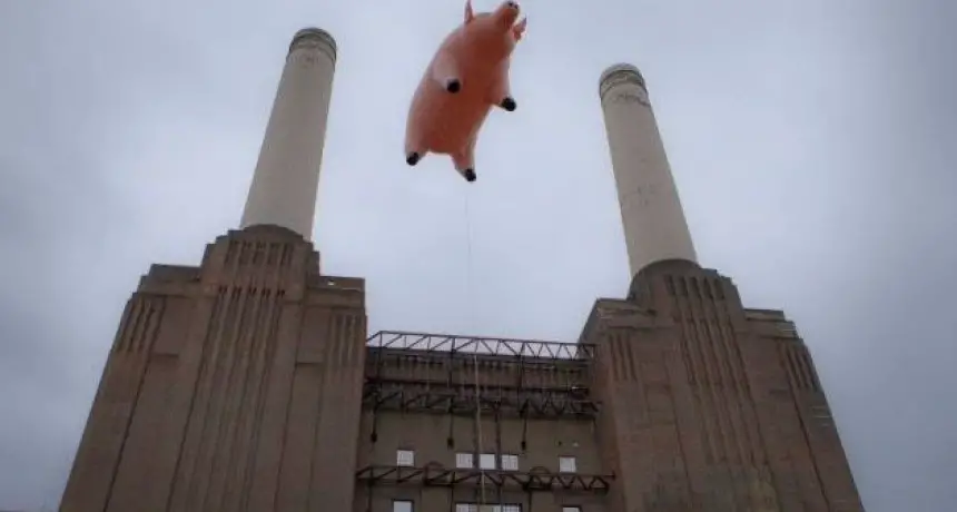 El día en que un cerdo volador tomó el cielo de Londres: la historia detrás de la portada de Animals de Pink Floyd.