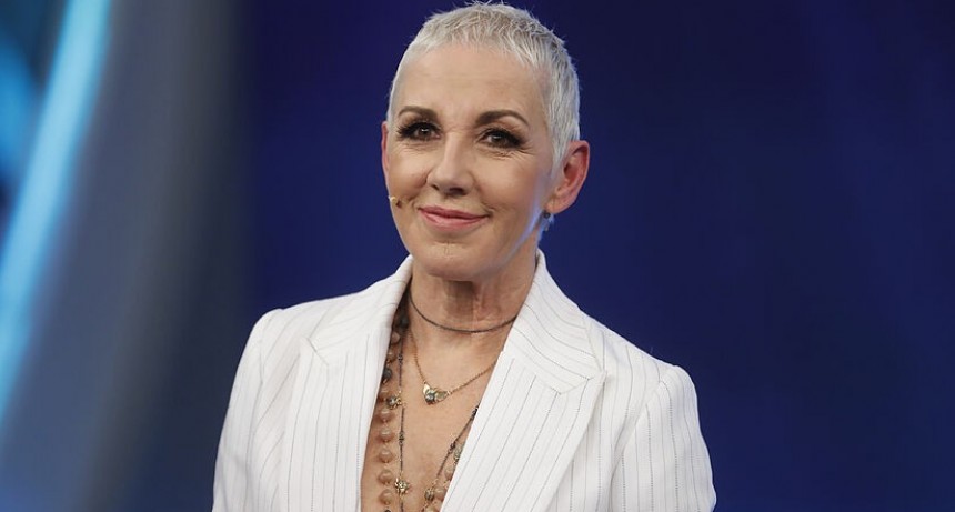 Ana Torroja: Celebrando un Aniversario Más de una Voz que Marcó Épocas