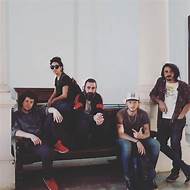 Las Jóvenes Idealistas