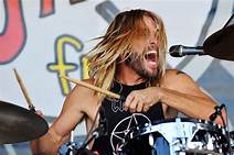 Taylor Hawkins & The Coattail Riders