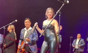 Los Angeles Azules, Angela Leiva