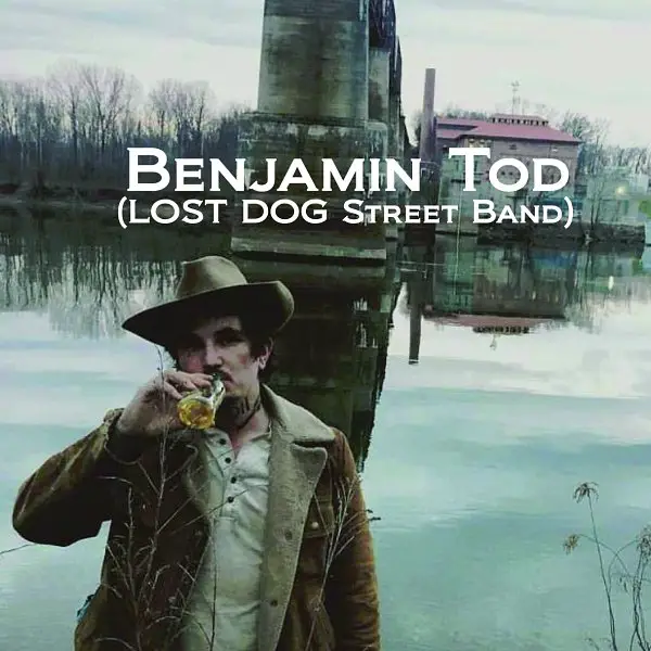 Lost dog street band, moonshiner