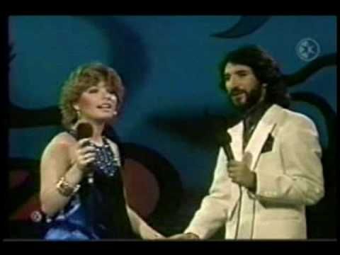 Marco Antonio Solis y Marisela