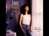 lari white