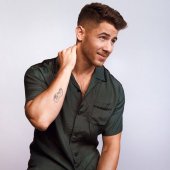 nick jonas